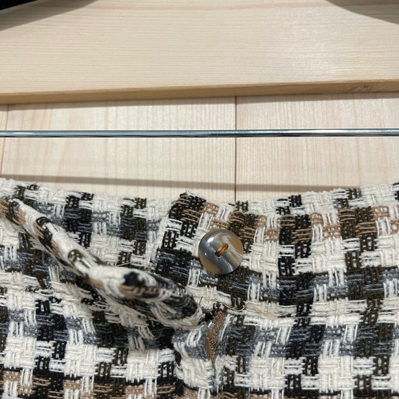 Vintage Jessica Scott Houndstooth Pencil Skirt, Size 10. - Picture 4 of 5